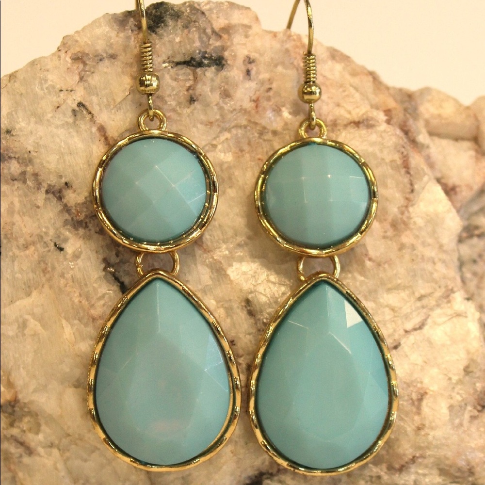NWT Disk + Teardrop Earrings in Carolina Blue